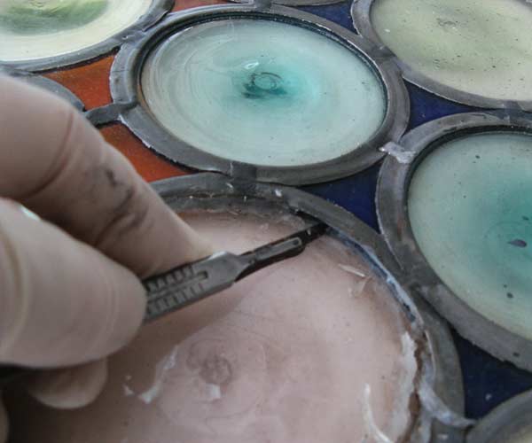 Rimozione delle sigillature in silicone