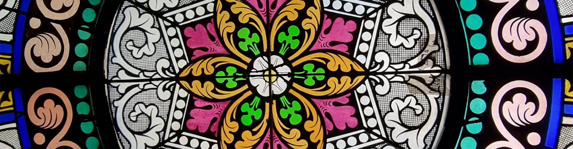 Dettaglio di un rosone di una chiesa restaurato da PROGETTO ARTE POLI