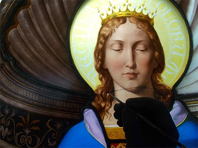 Restoration of a broken stained glass window